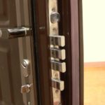 Замки для входной металлической двери : правила выбора