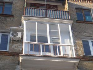 Виды витражного остекления лоджии и балкона