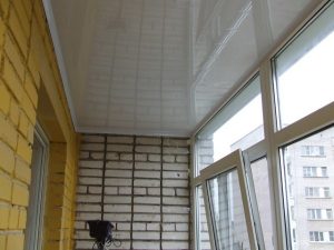 Расчет материалов для подвесного потолка на балкон