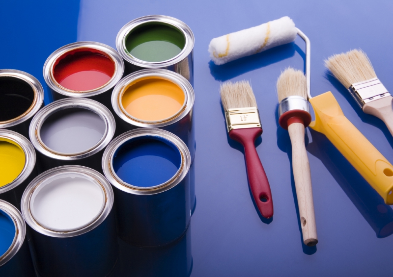 
				Как выбрать краску для обоев под покраску: советы специалистов
