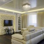 Дизайн стен в гостиной: правила отделки и декорирования