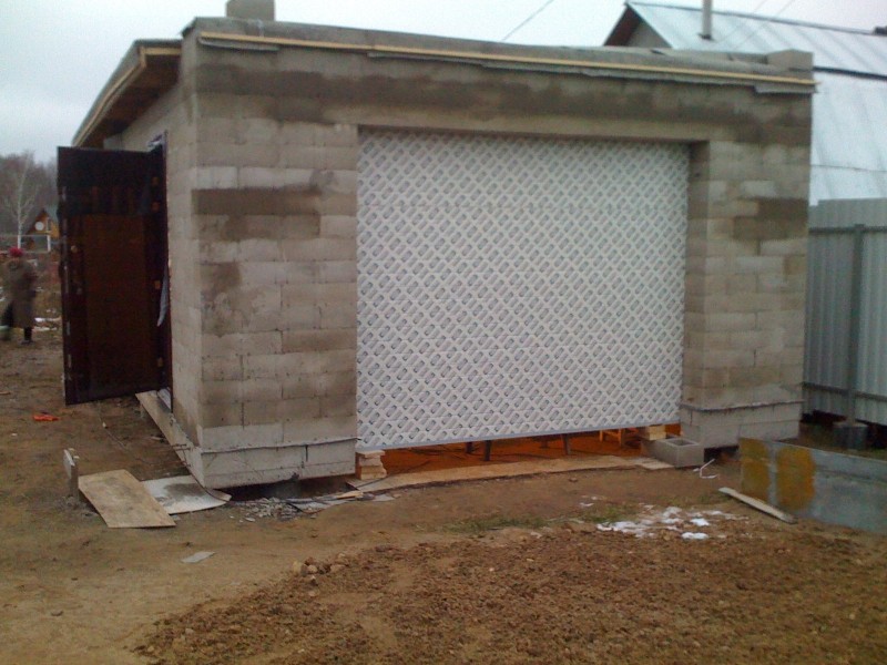 
				Инструкция по постройке гаража из пеноблоков