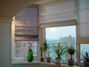 Установка римских штор на пластиковые окна
