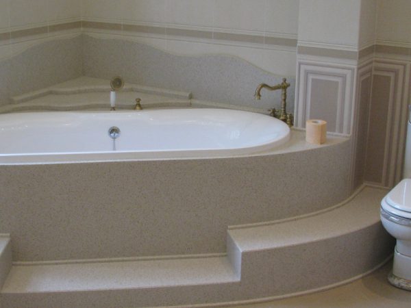 Какие бывают размеры акриловой ванны