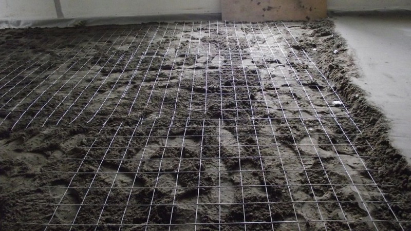 Монтаж теплых полов в бетонной стяжке: инструкция по монтажу