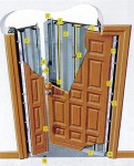 Входные деревянные двери в квартиру: фото дизайна в интерьере