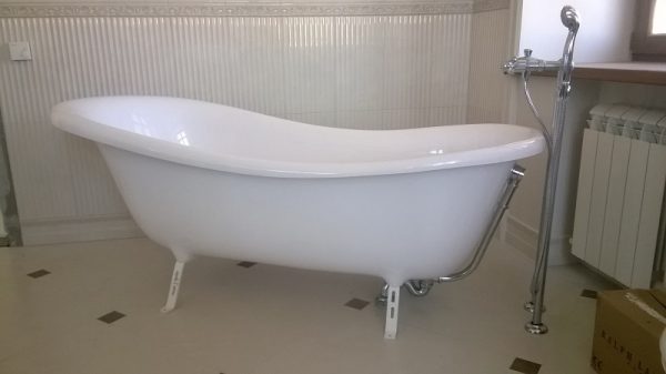 Какая ванна лучше акриловая или стальная
