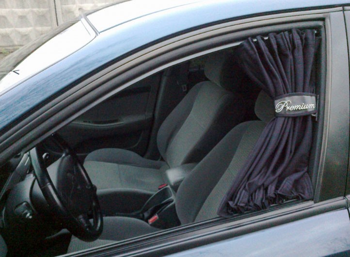Автомобильные шторки на боковые окна своими руками