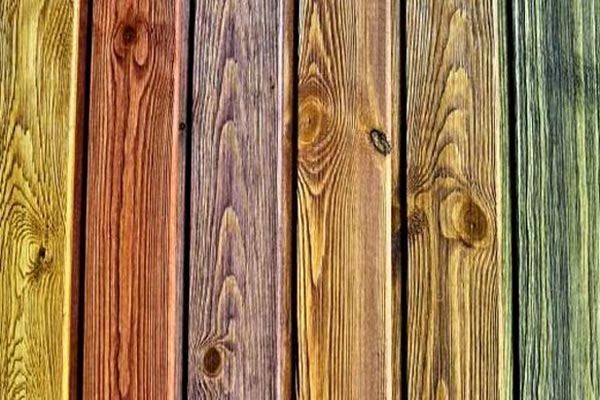 Особенности покраски дверей: технология и нюансы