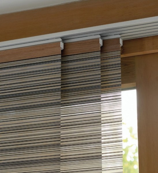 Как подобрать панельные шторы для квартиры: советы дизайнеров