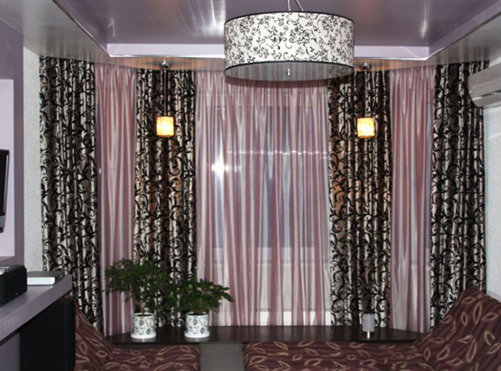 Портьерные шторы в интерьере кабинета, спальни, гостиной и кухни