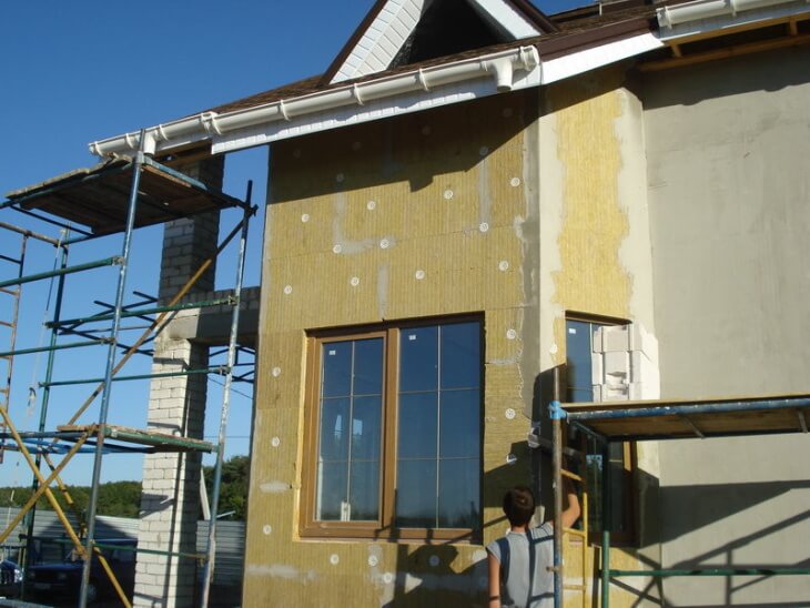 Защита, отделка и утепление фасада дома современными материалами