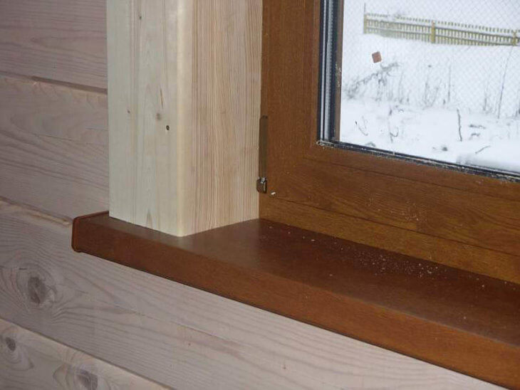 монтаж подоконника в деревянном доме