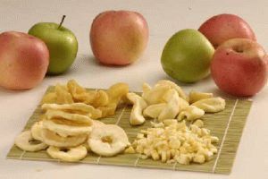 Как сушить яблоки в духовке на противне?