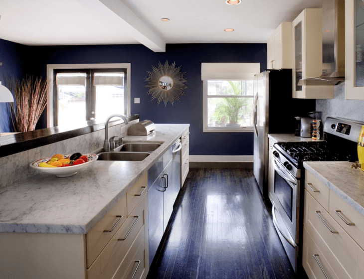 Моющаяся краска для стен кухни: разновидности материала и технология окрашивания