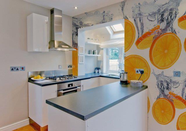 Дизайн и отделка стен на кухне: какой материал лучше?