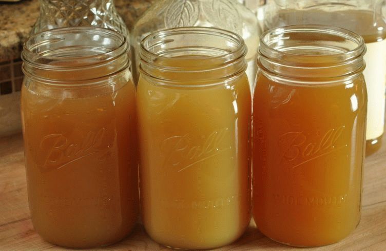 Как законсервировать свежевыжатый яблочный сок на зиму?