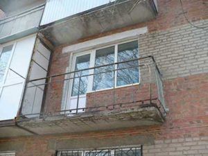 Монтаж лаг на балконе и лоджии