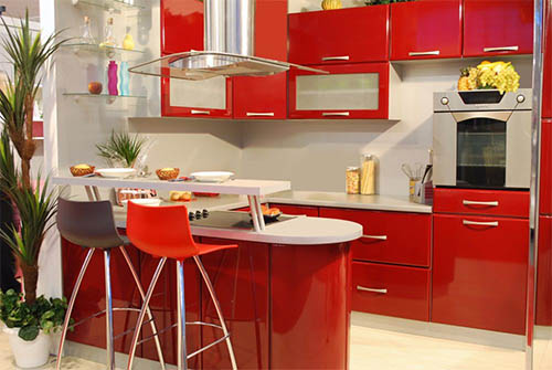 Красная кухня: все еще в моде 