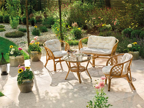 Выбираем мебель для сада: красота и удобство – на любой вкус 